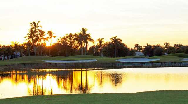 Red/Blue at Westchester Country Club in Boynton Beach Red/Blue at Westchester Country Club in Boynton Beach