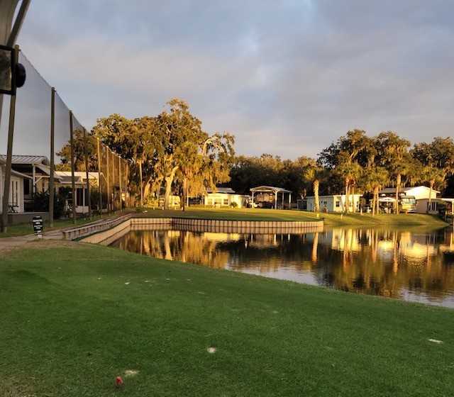 Willow Lakes RV and Golf Resort in Titusville