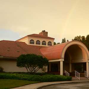Crescent Oak CC: clubhouse