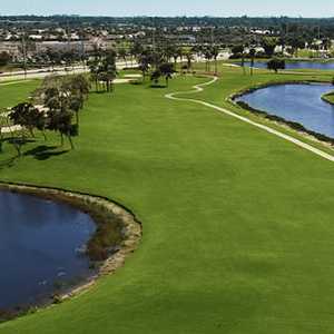 Gold/Red at Westchester Country Club in Boynton Beach