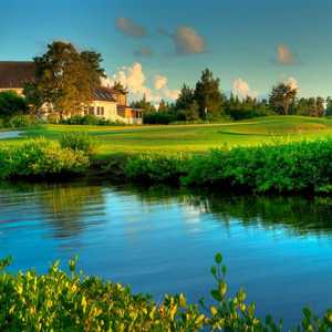 Apollo Beach G & Sea C: clubhouse