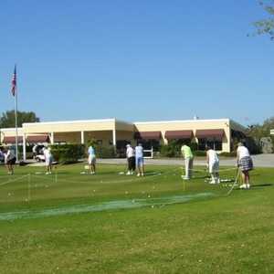 Tatum Ridge Golf Links: Clubhouse & practice area
