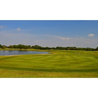 The 427-yard ninth is the no. 2 men's handicap hole at Tatum Ridge Golf Links in Sarasota, Fla.